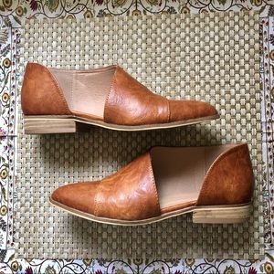 Catherine Malandrino ‘Swan’ d’Orsay bootie flat
